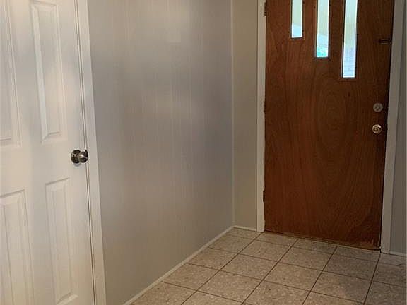 5th image of 9392 Delores Dr