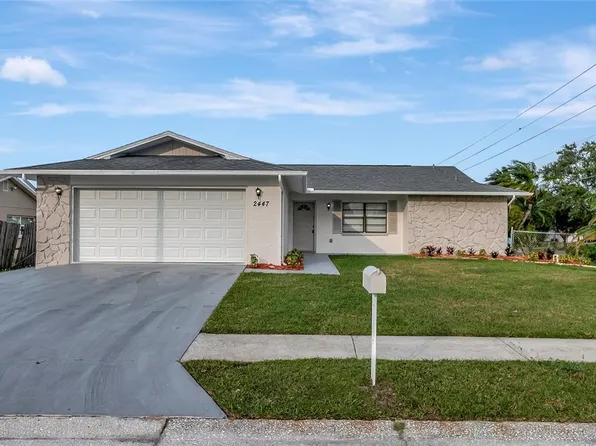 2447 Mondale Ct, Holiday, FL 34691