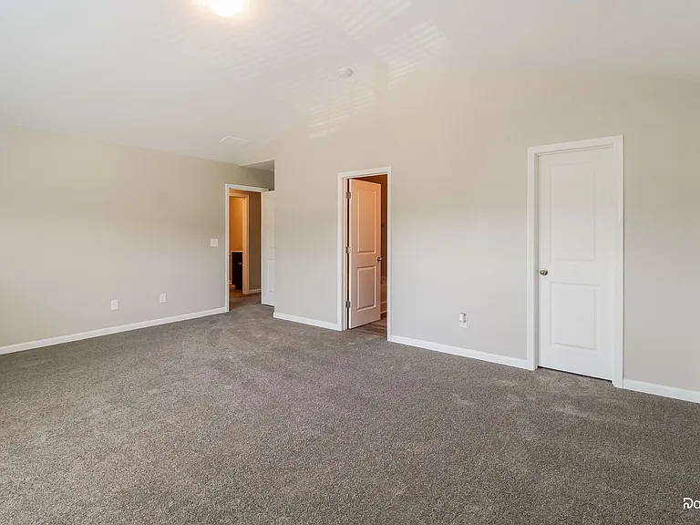 4516 Jersey St — Photo 8