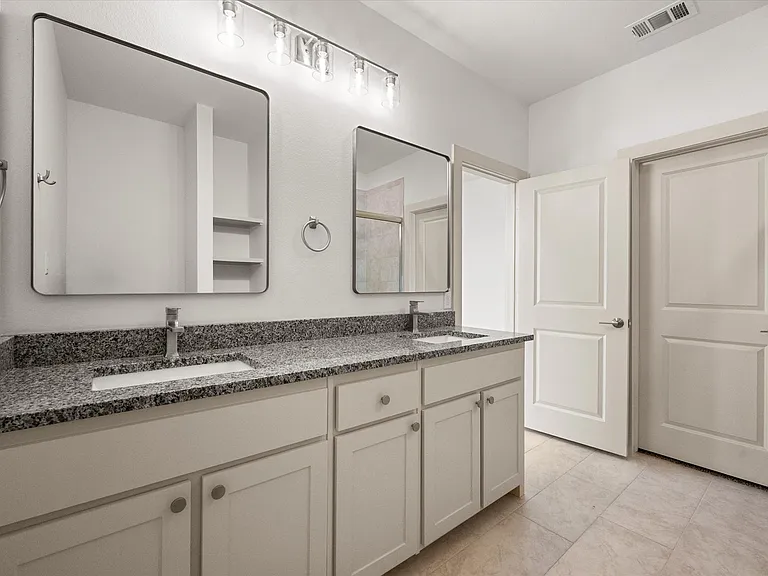 506 E Kimball St #1 — Photo 28