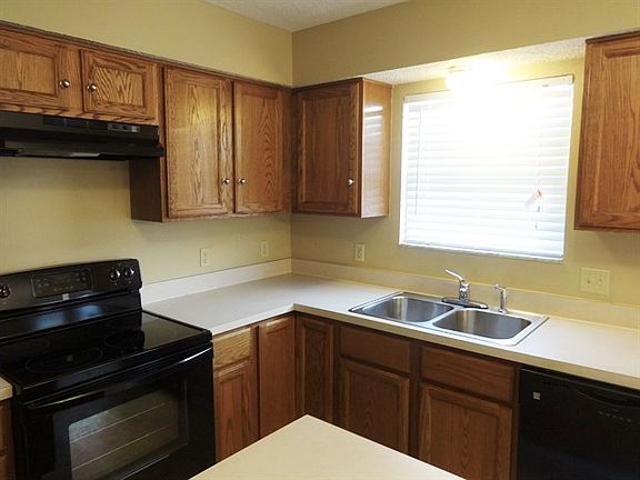 5th image of 3080 Fayburrow Dr