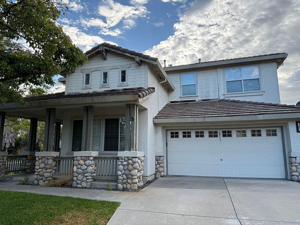 1st image of 3299 Aruba St