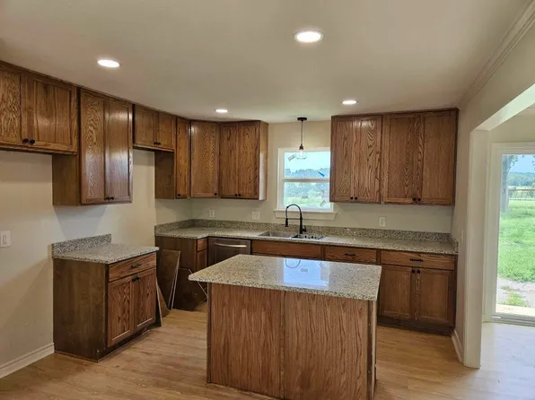 7230 Fm 1404, Gilmer, TX 75645