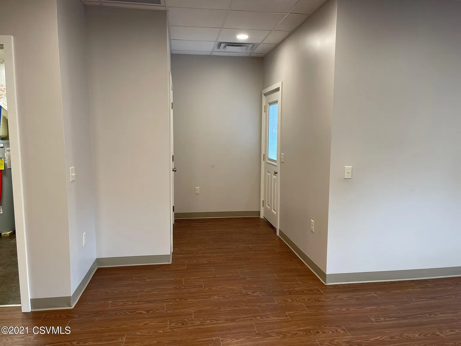 2 bed, 1000 sqft, $950 — Photo 4
