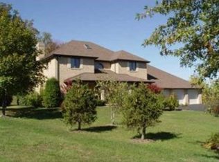 110 Larkspur Cir, Butler, PA 16002