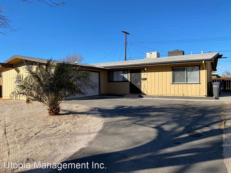 1st image of 1127 W Avenue H6