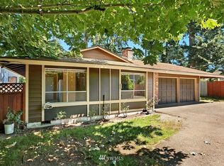 8702 116th Ave SE, Newcastle, WA 98056