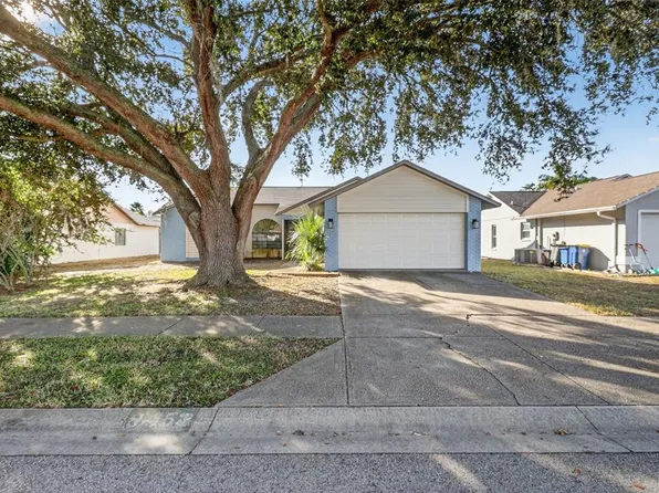 8452 Yearling Ln, New Port Richey, FL 34653