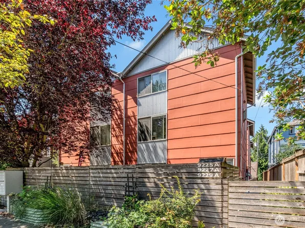 9229 17th Avenue SW #A, Seattle, WA 98106