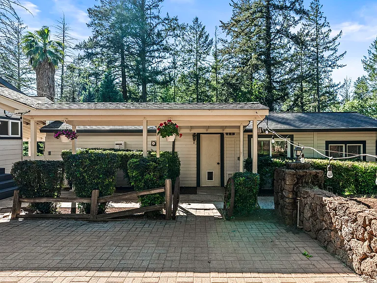 13 Lukens Pl — Photo 22
