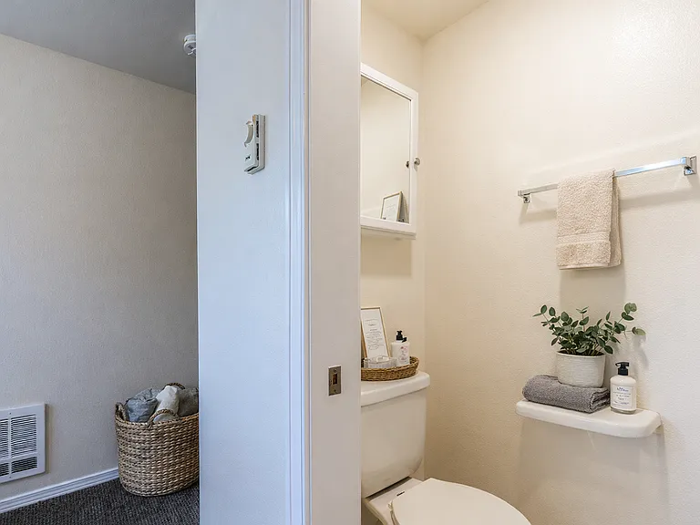 Trovere - Elevated Studio Living — Photo 18