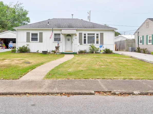 909 E Idlewild Dr, Evansville, IN 47711