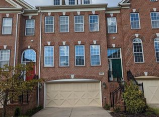 2363 Stone Fence Ln, Herndon, VA 20171