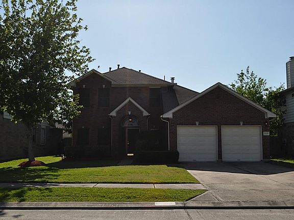 5th image of 3130 Pickwood Dr