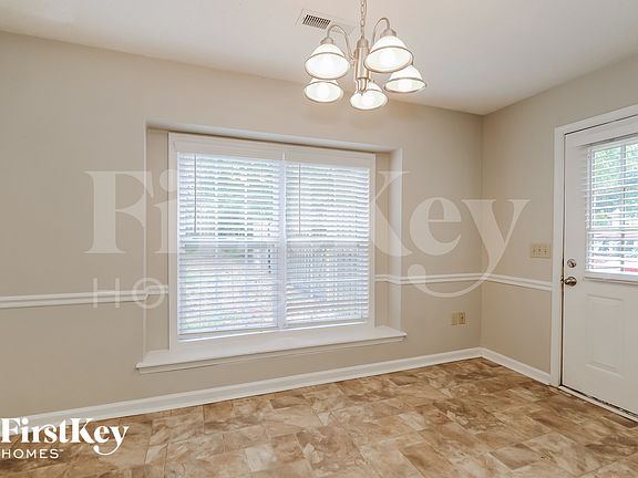 5th image of 4600 Pine Cove Rd
