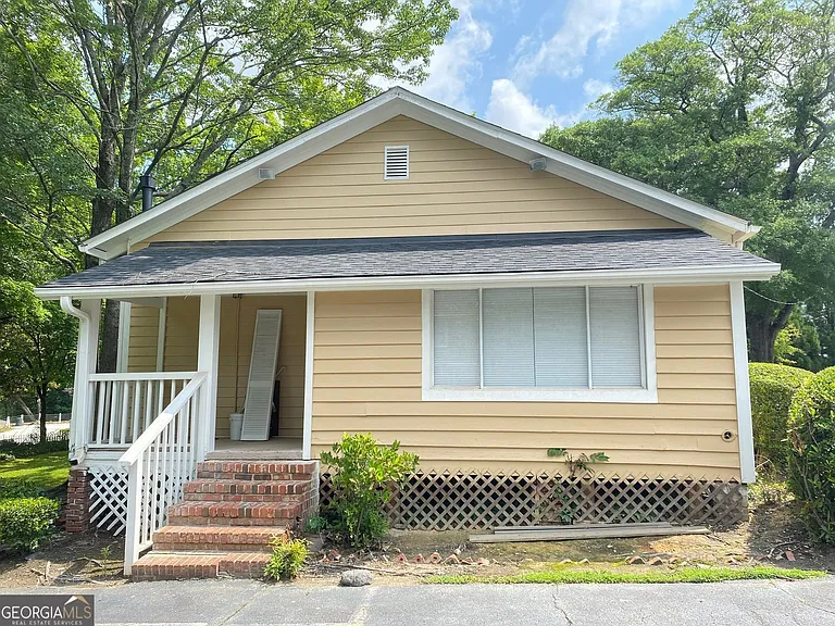 175 Park Dr NW — Photo 4