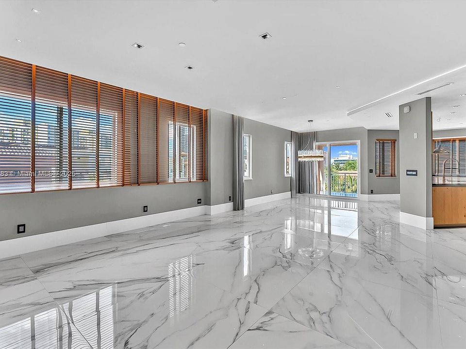 125 Jefferson Ave APT 143, Miami Beach, FL 33139 [Price Cut