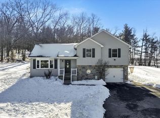 245 Dove Rd, Fredericksburg, PA 17026