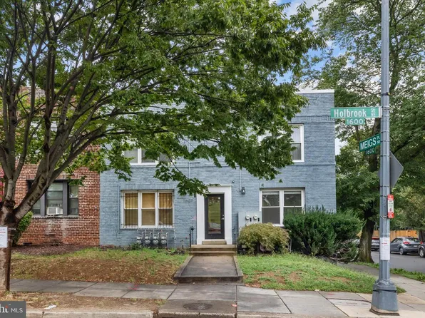 1627 Holbrook St NE APT 2, Washington, DC 20002