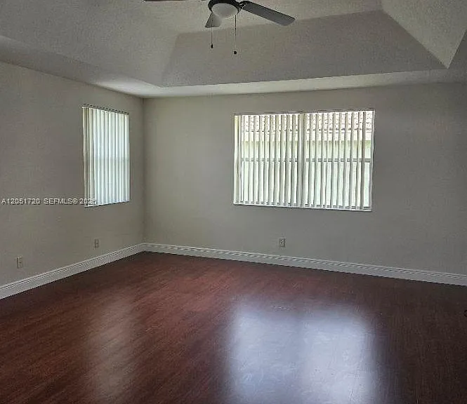 7558 Prescott Ln — Photo 17