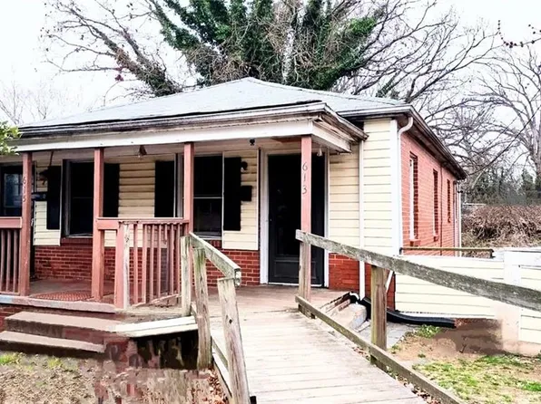 613 N Dunleith Ave, Winston Salem, NC 27101