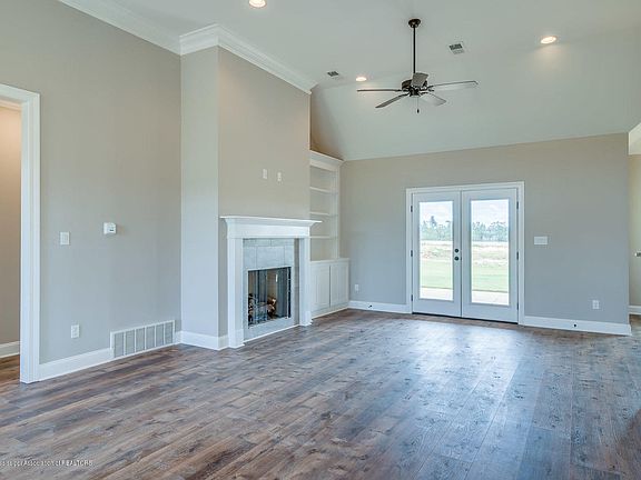 4th image of 3737 Wilkerson Dr