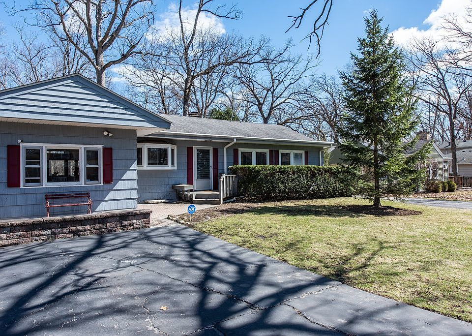 2935 W Bonnie Brook Ln, Waukegan, IL 60087 Zillow