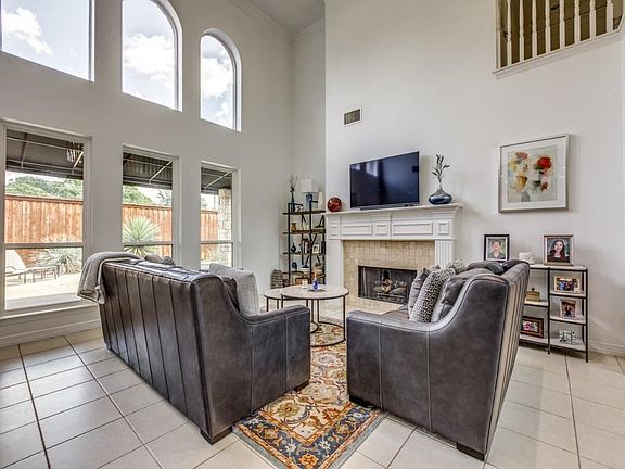 5th image of 1516 Foxborough Ln