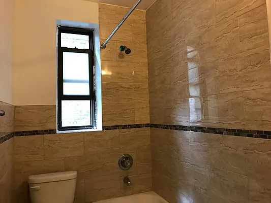 Rented by Sovereign Associates | media 29