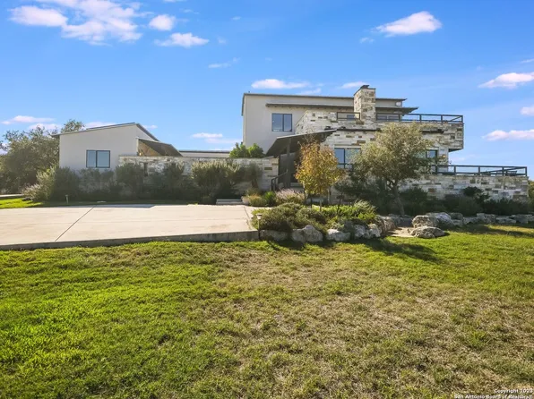 19988 Bluehill Pass, Helotes, TX 78023