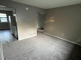 314 Osage St APT B, Leavenworth, KS 66048