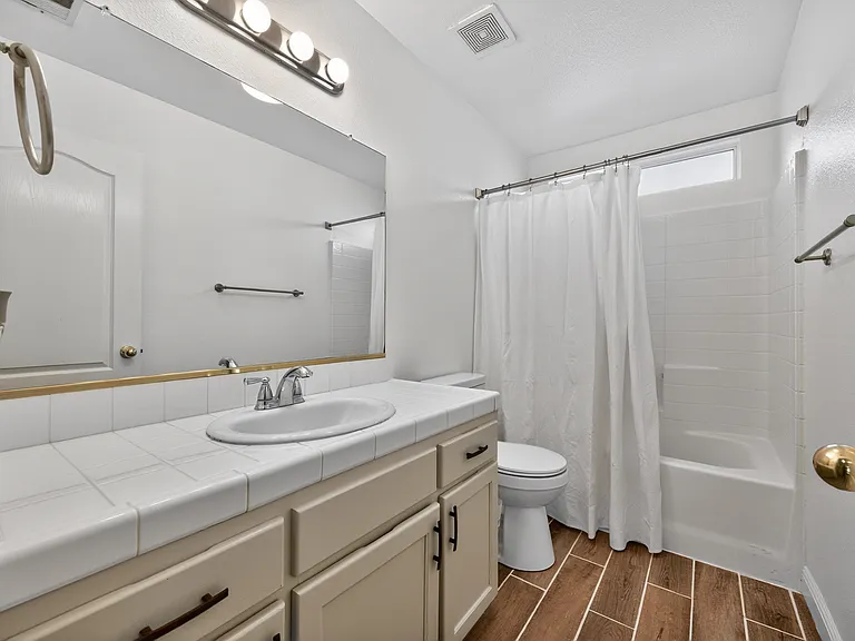 10291 N Whitney Ave — Photo 26