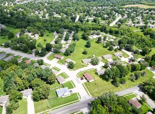 1001-03 Arrowhead Rdg, Independence, MO 64056