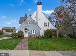 521 Argyle Rd, Drexel Hill, PA 19026