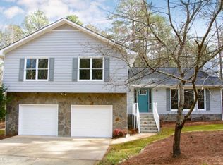 5240 Hilltop Dr, Villa Rica, GA 30180