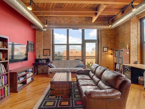 1040 W Adams St, Chicago, IL