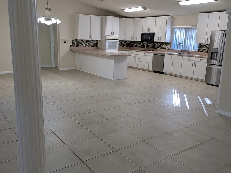 36 Spring Meadows Dr — Photo 5