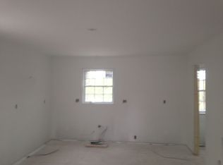 1116 1118 Worcester St, Indian Orchard, MA 01151