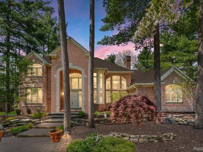 5468 River Ridge Dr, Brighton, MI, 48116