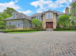 26 Chieftans Rd, Greenwich, CT 06831