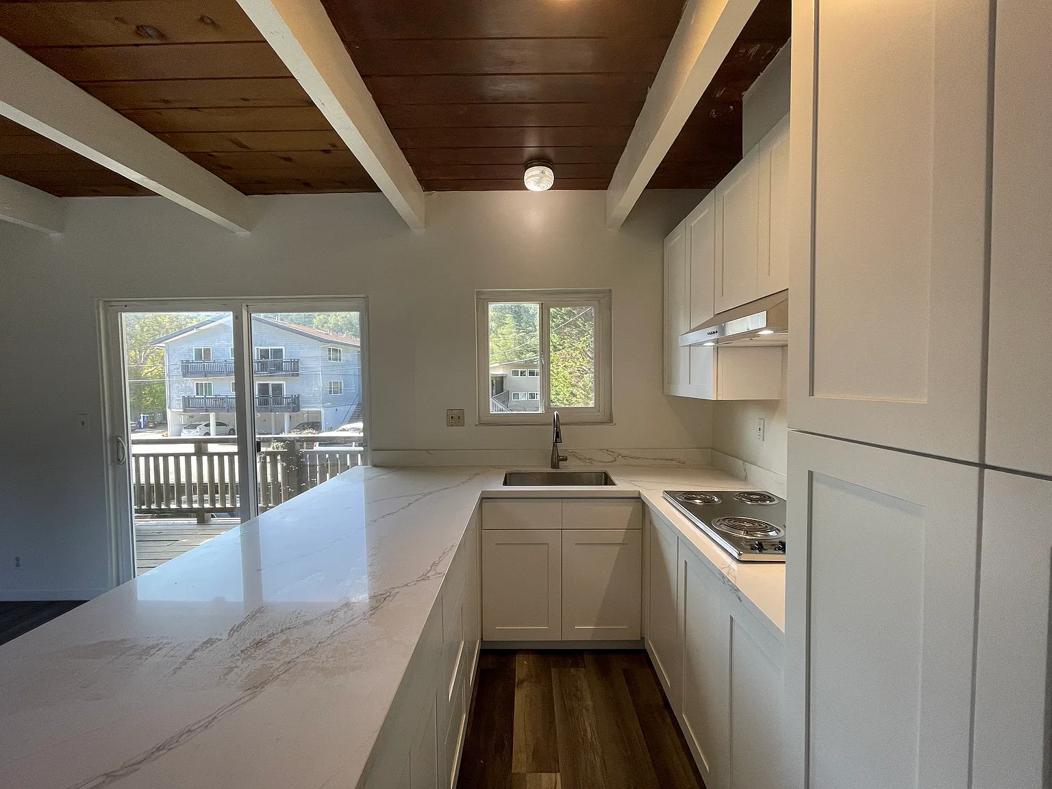 1 bed, $2,195 — Photo 3