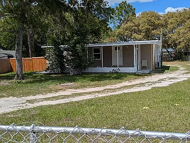 7311 W Brady Ln — exterior photo
