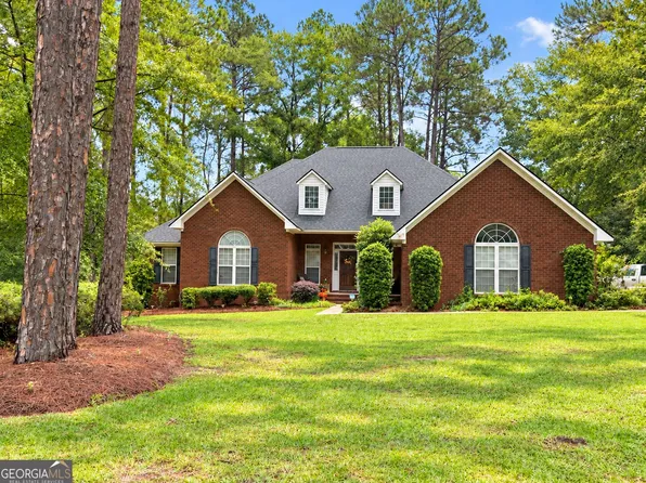 207 Wellington Cir, Statesboro, GA 30458
