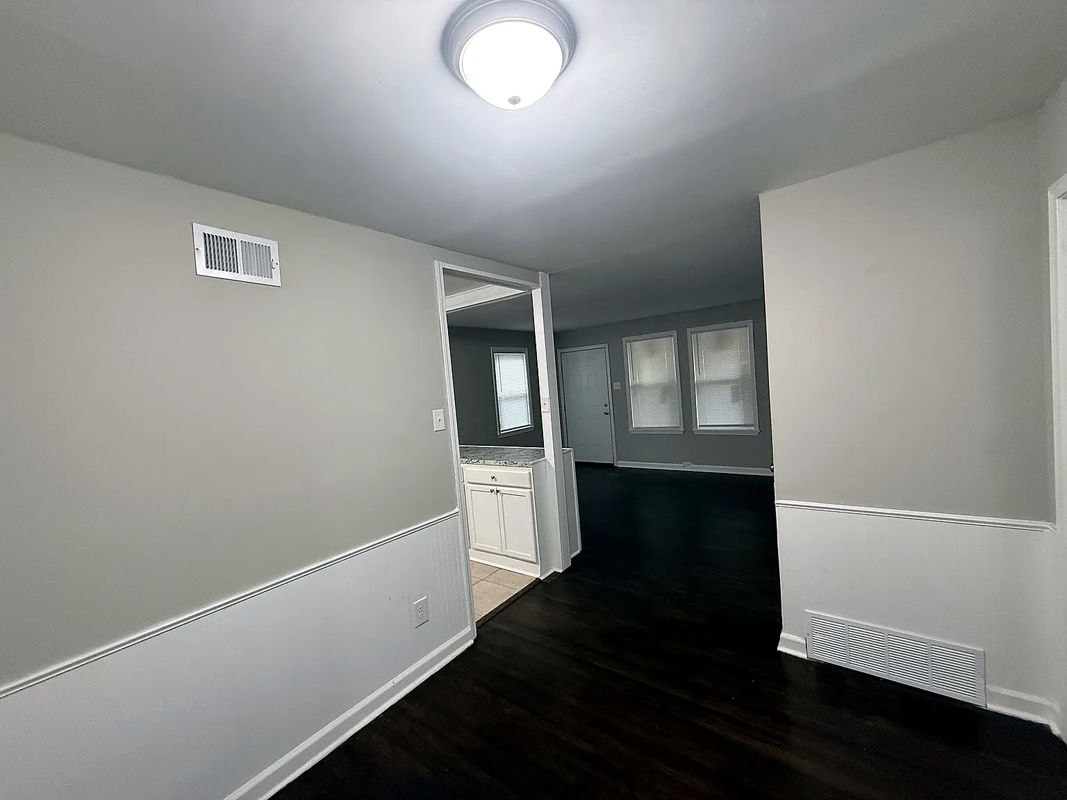Reed Ave 4107 - 1 — Photo 3