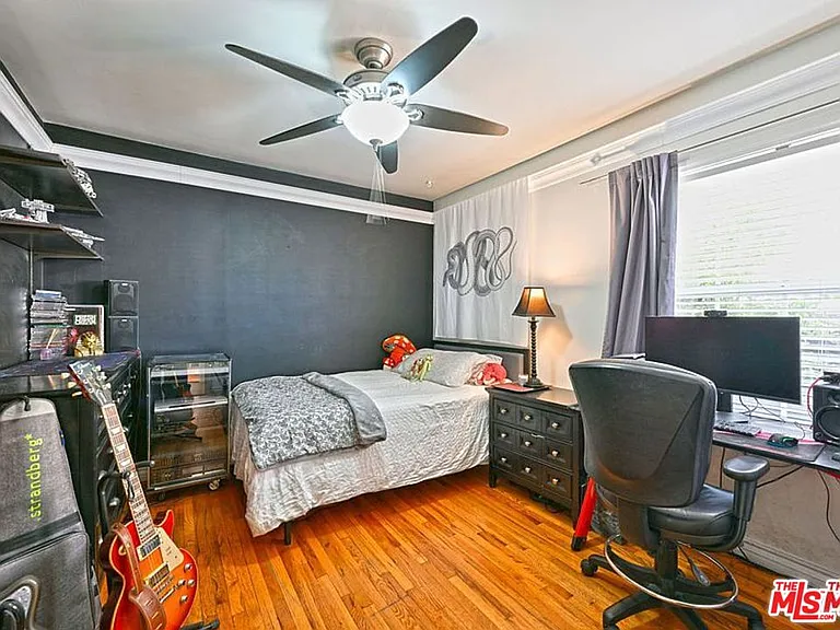 1833 Brockton Ave #MAIN HOUSE — Photo 14