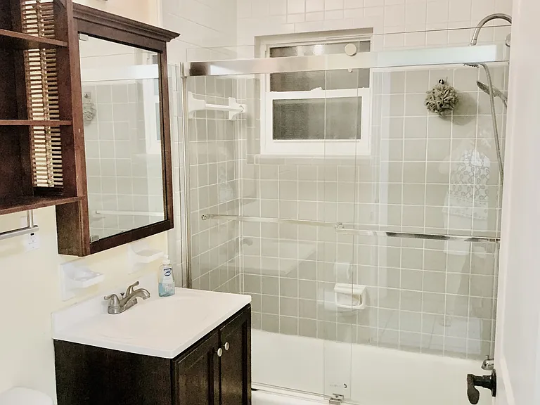 1120 Vineyard St #1 — Photo 11
