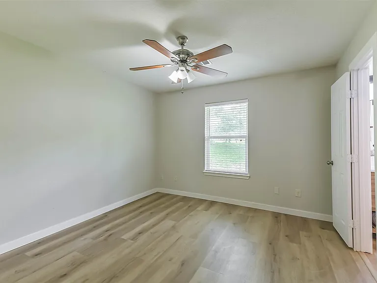 1799 League Line Rd #5 — Photo 16