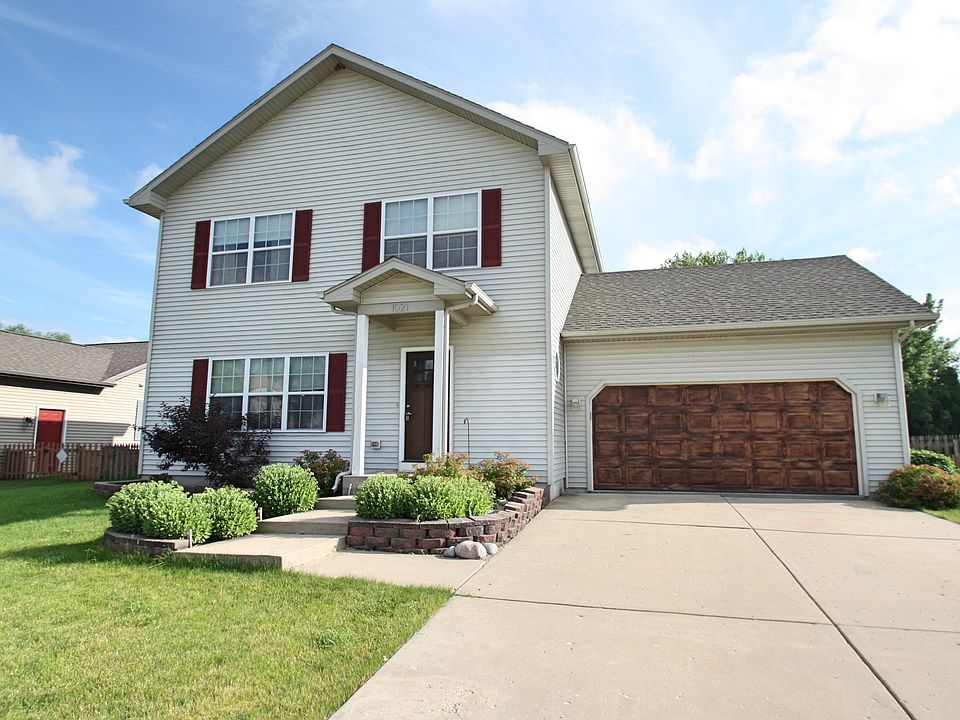 1st image of 1021 E Pinecrest Ln