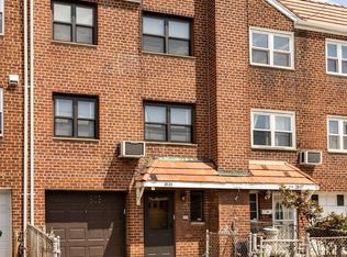 2805 21st Ave, Long Island City, NY 11105