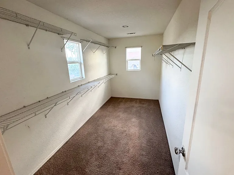 44341 Camellia St — Photo 17